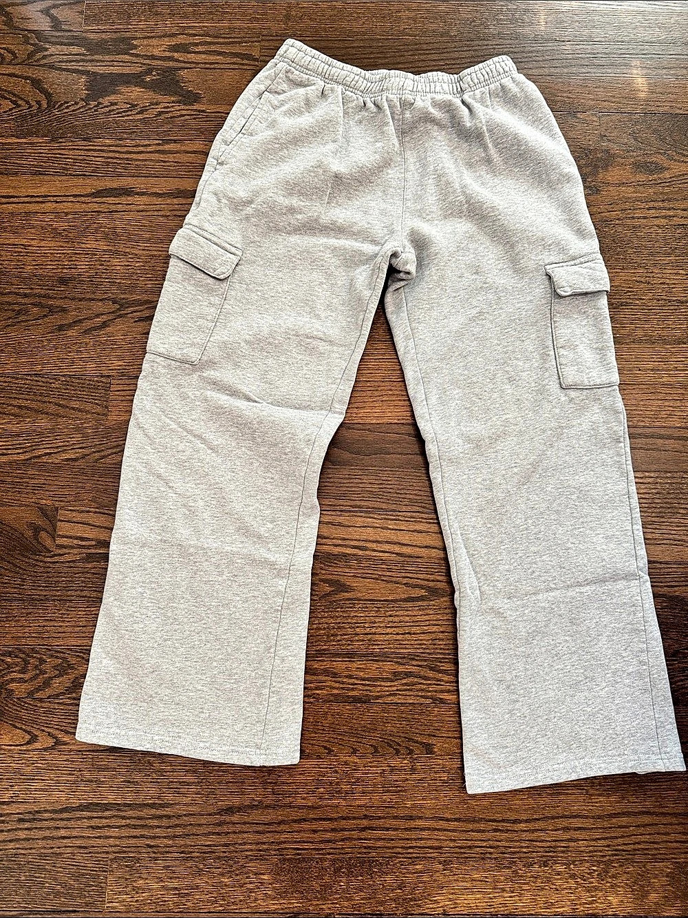Brandy Melville Cargo Sweatpants Gray